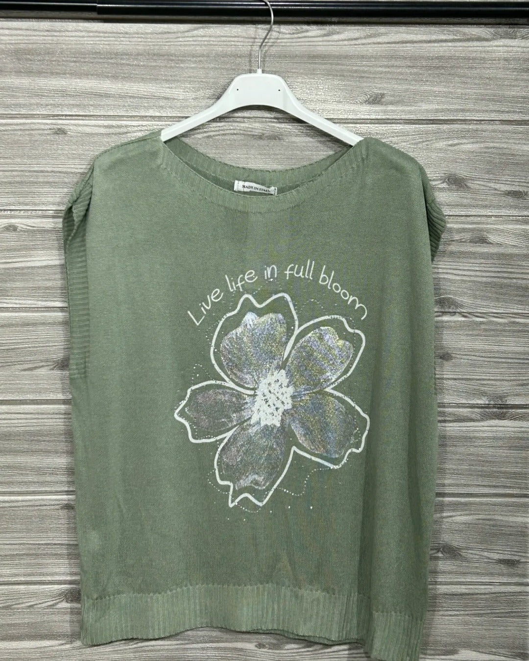 BLUSA SM FLOR PLATEADA