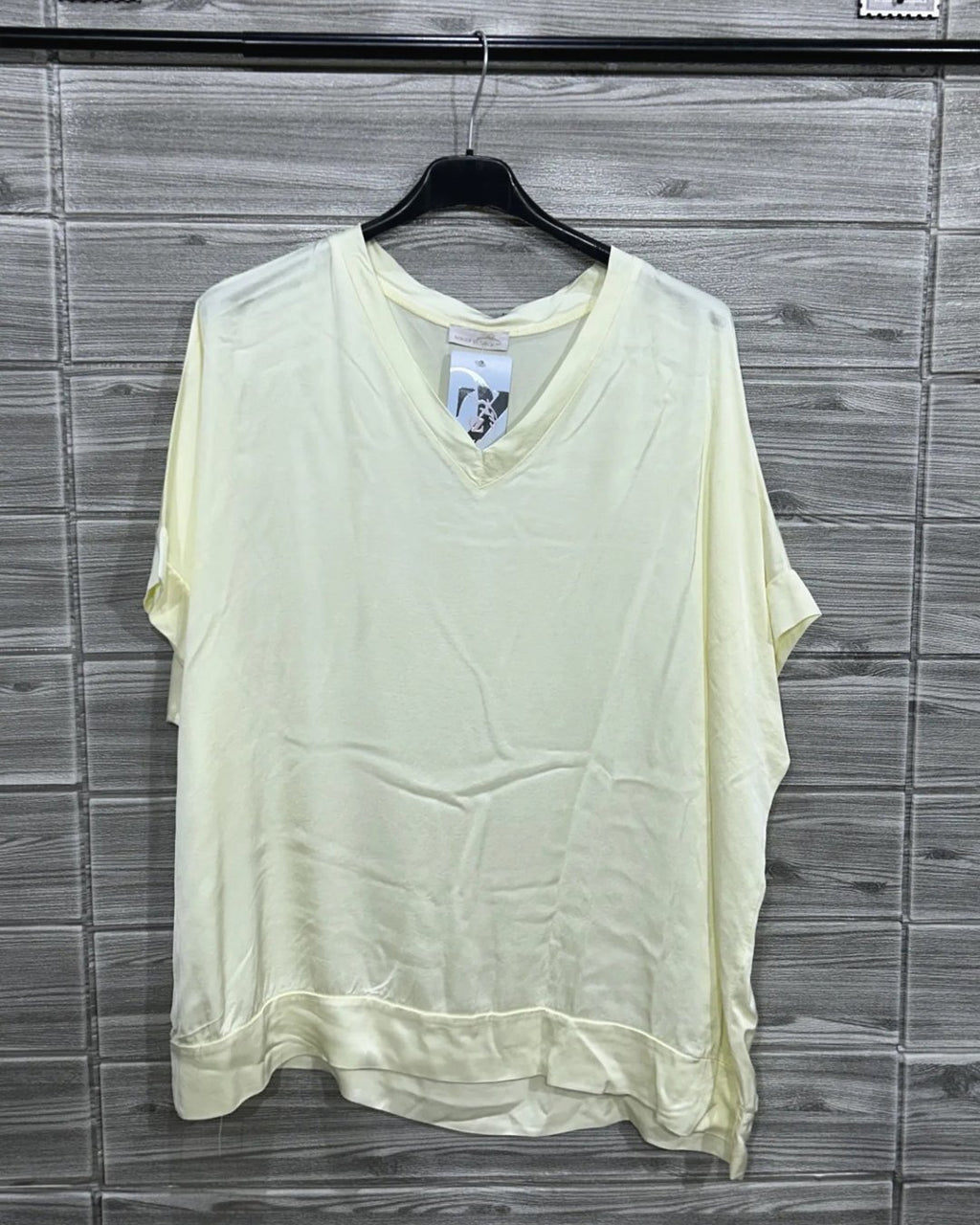 BLUSA MC SEDA CUELLO V