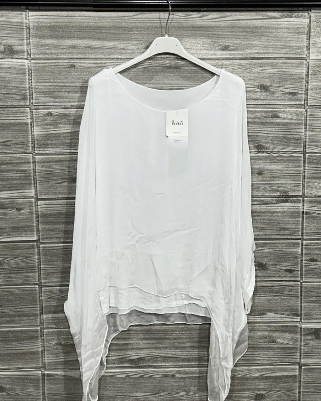 CONJUNTO UNICOLOR DE SEDA